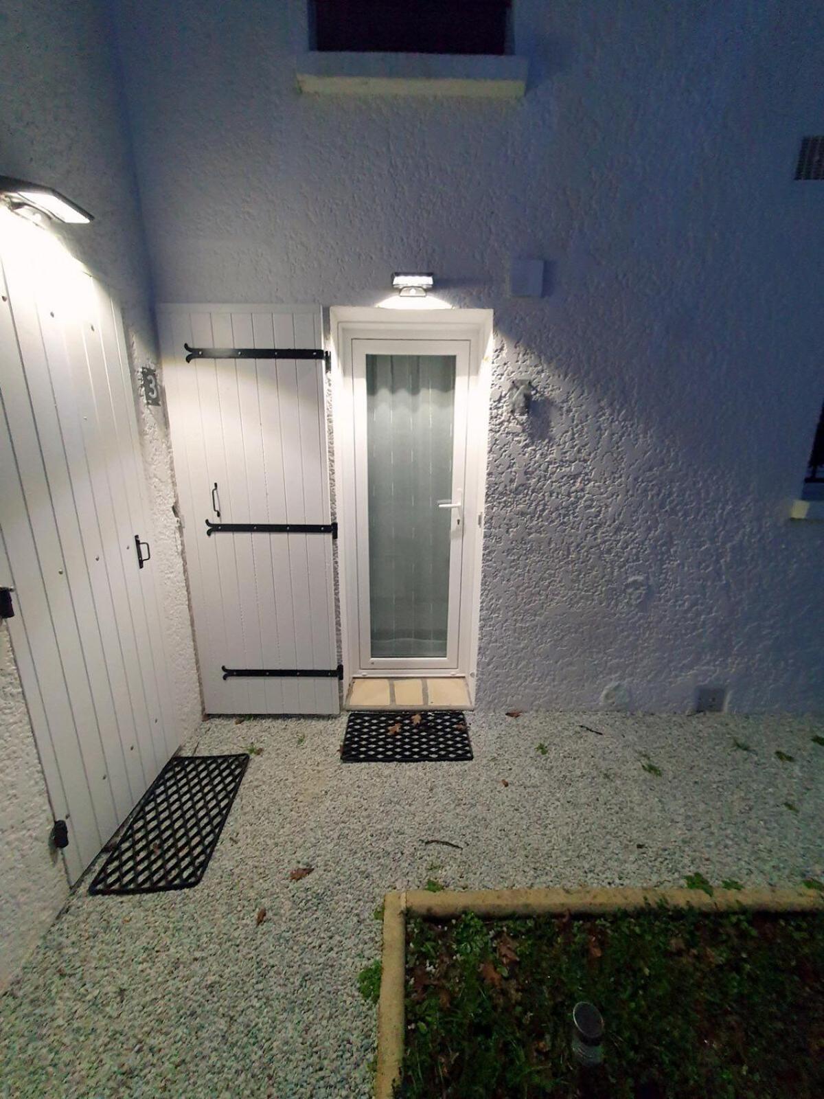 Calme Jardin & Parking Prox Royan Appart 2 메디스 외부 사진